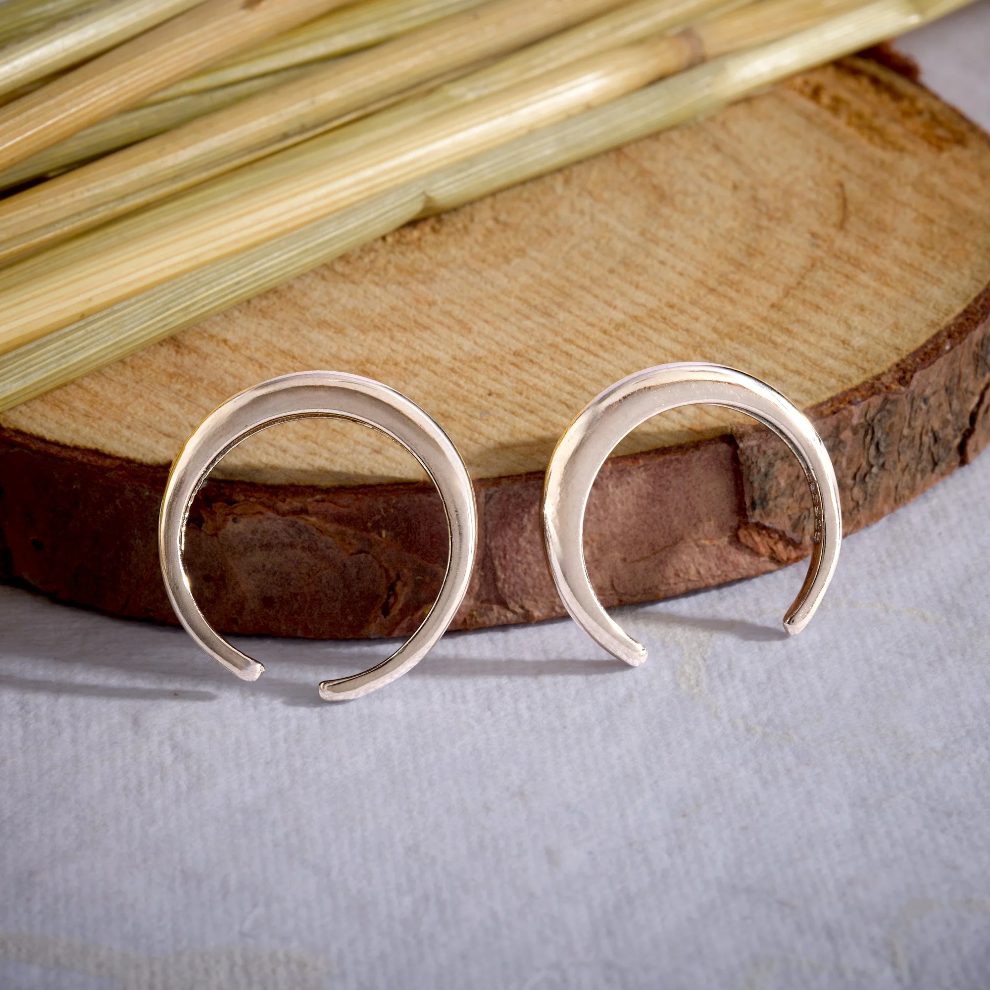 Bichiya Grace Toe Rings - Image 3