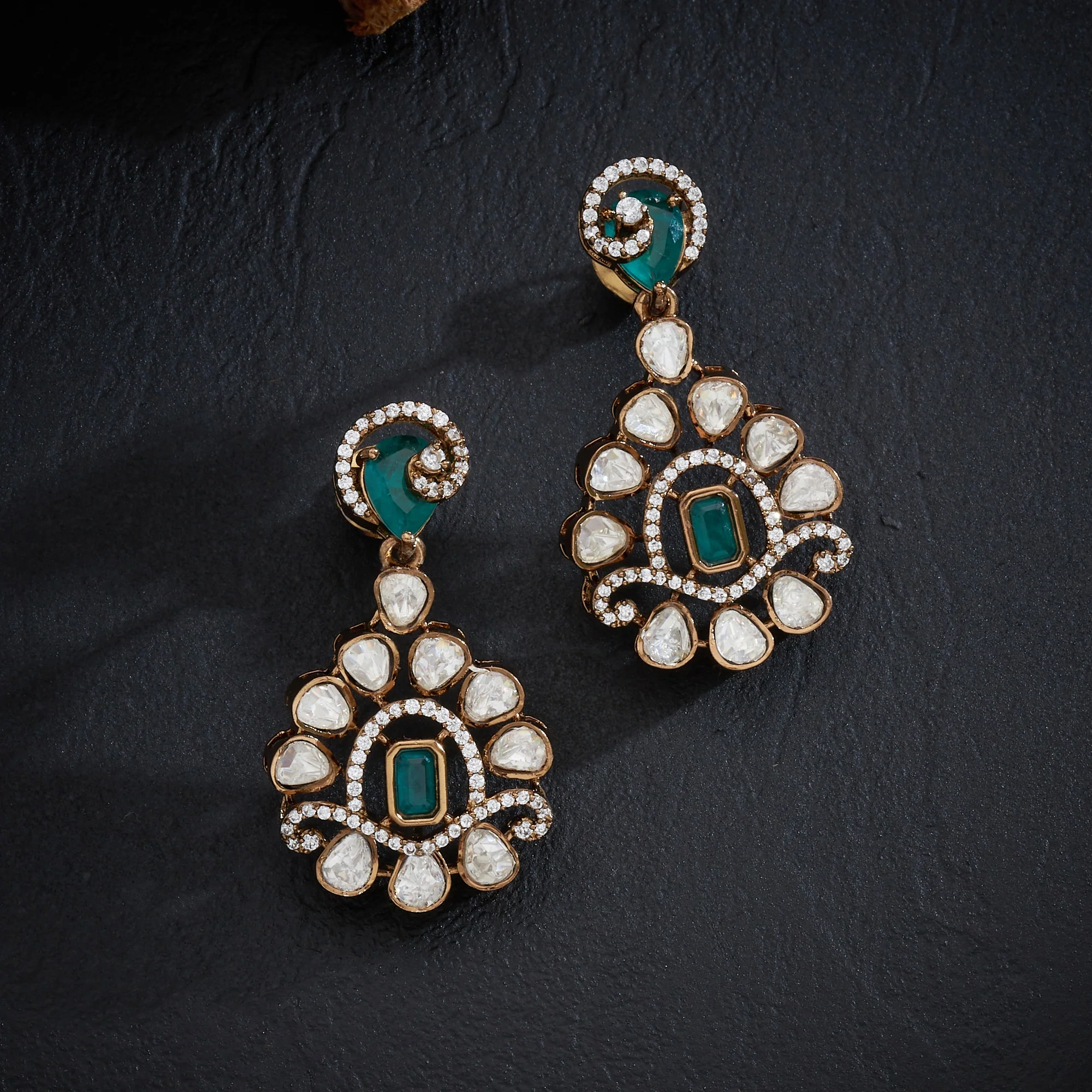 Blooma Victorian Necklace Set - Image 3