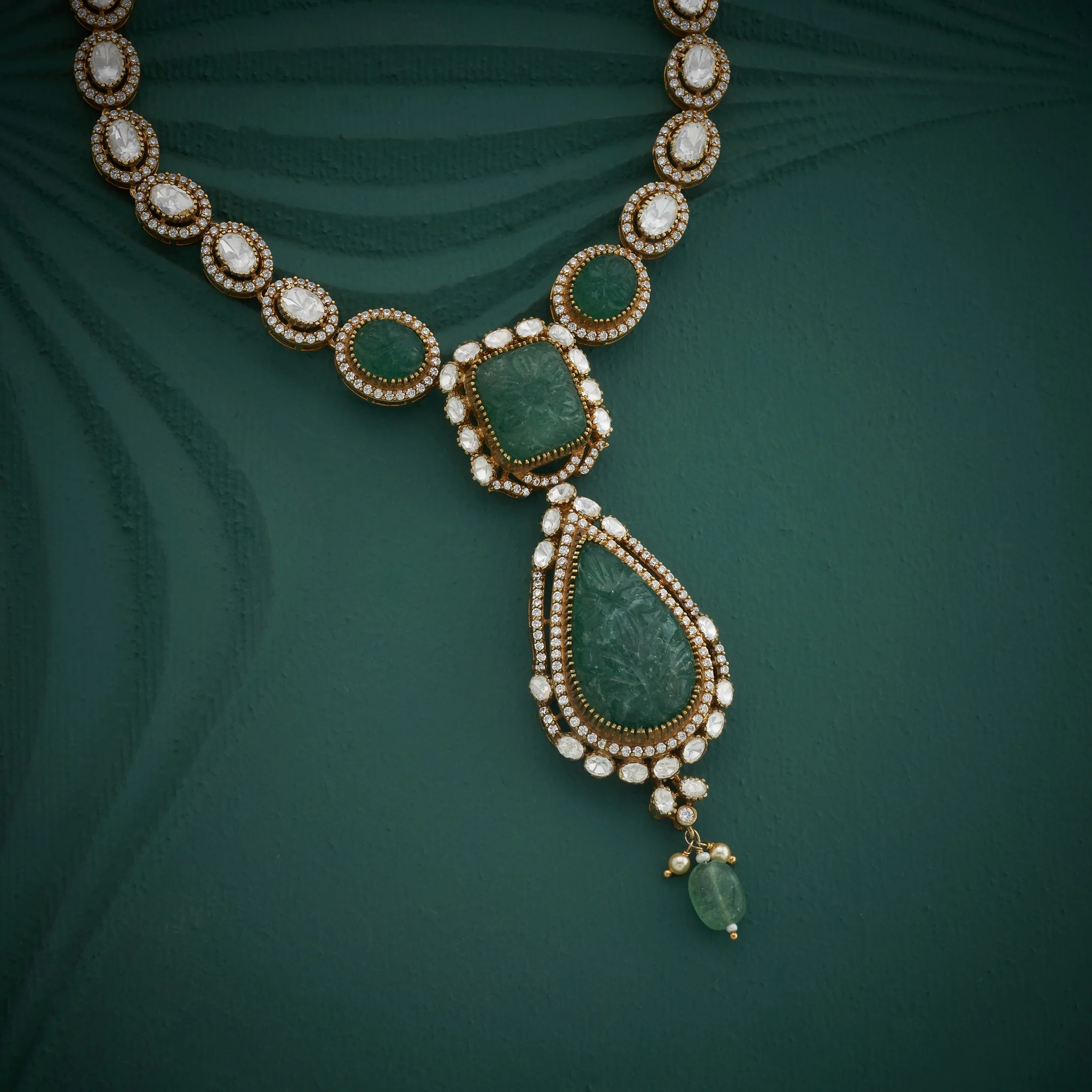 Carved-Emerald Victorian Necklace Set - Image 2