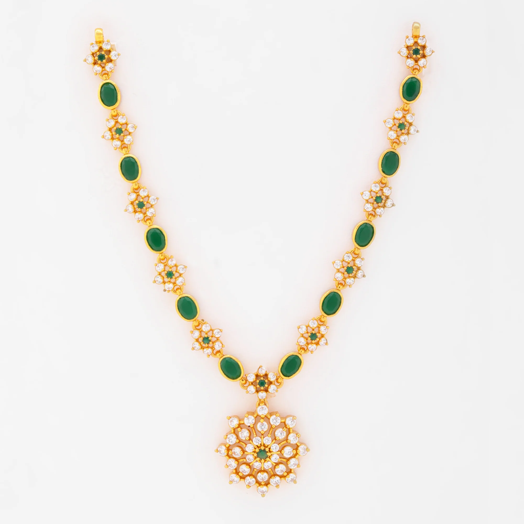 Daisy Emerald Necklace