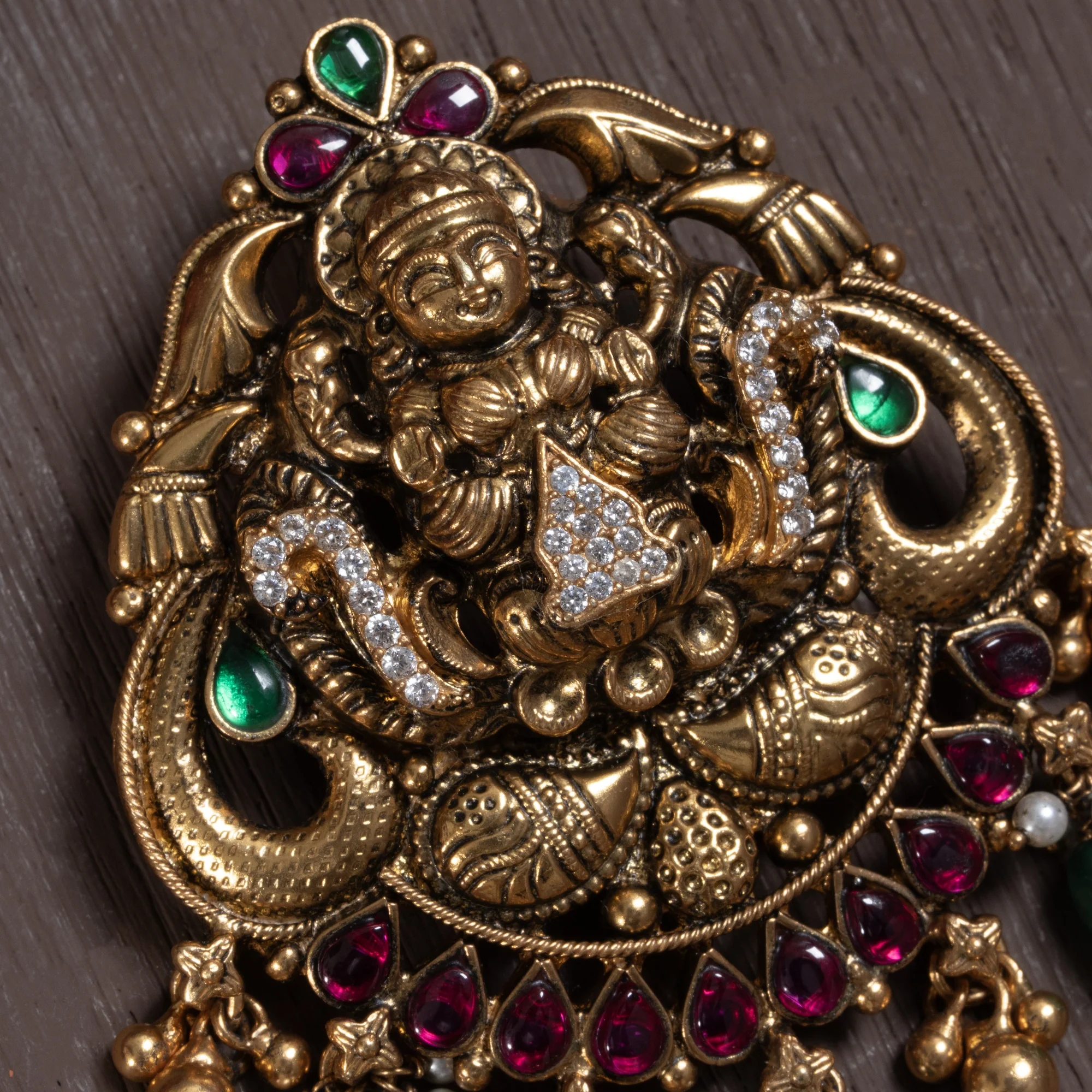 Devi Lavanyavati Jadau Pendant - Image 2