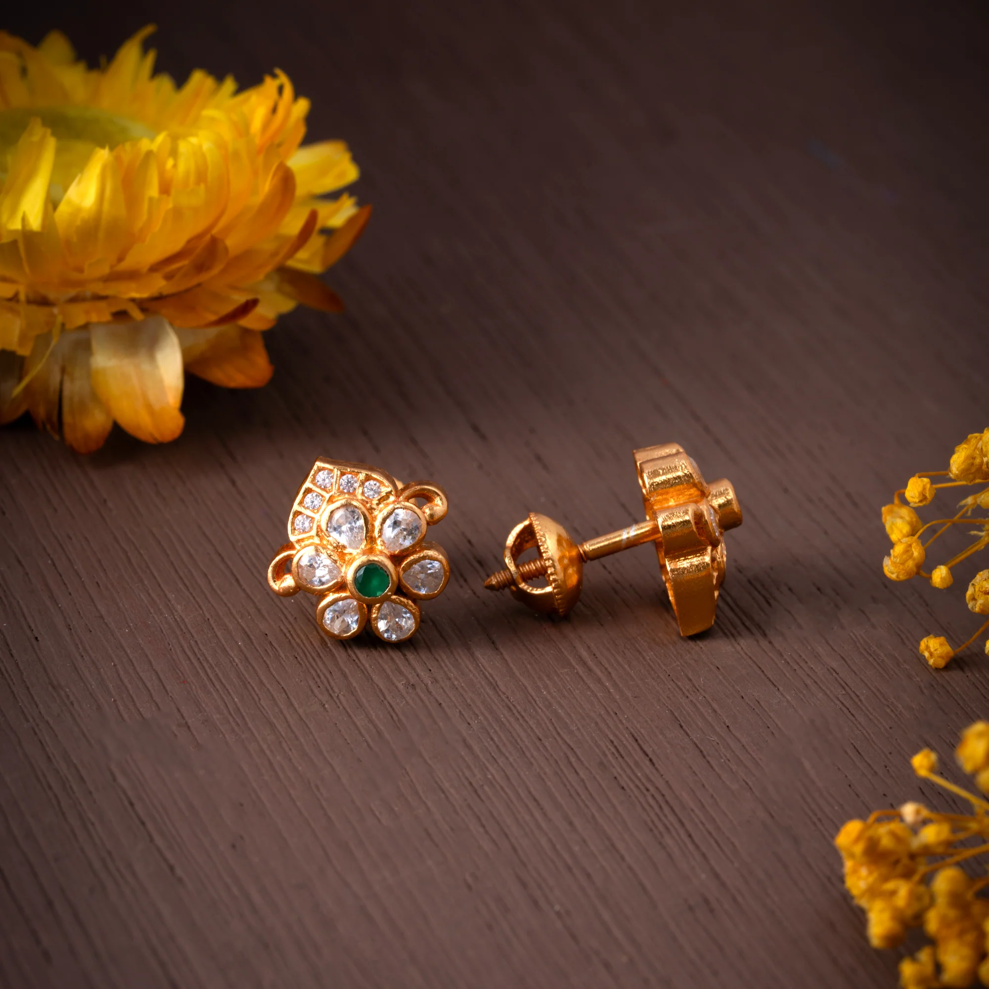 Divyanka Aam Studs - Image 3
