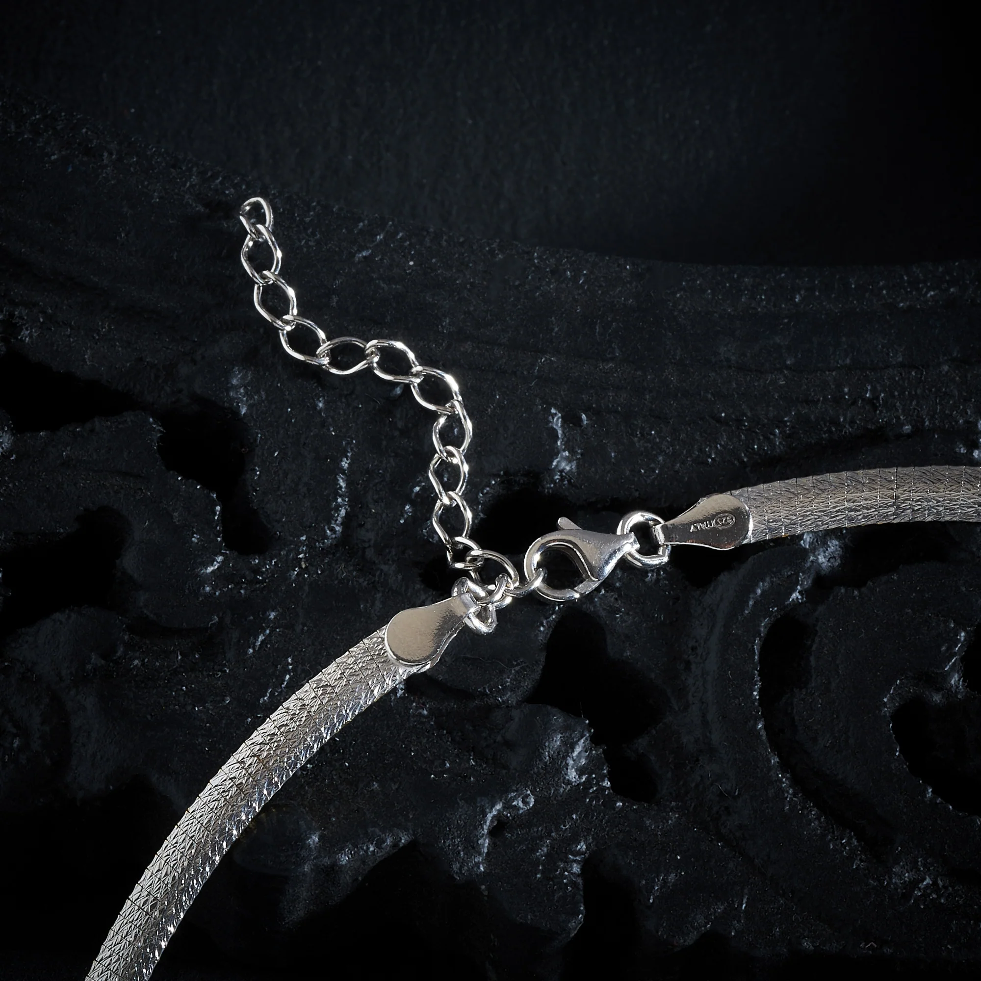 Dual Aura Necklace - Image 5