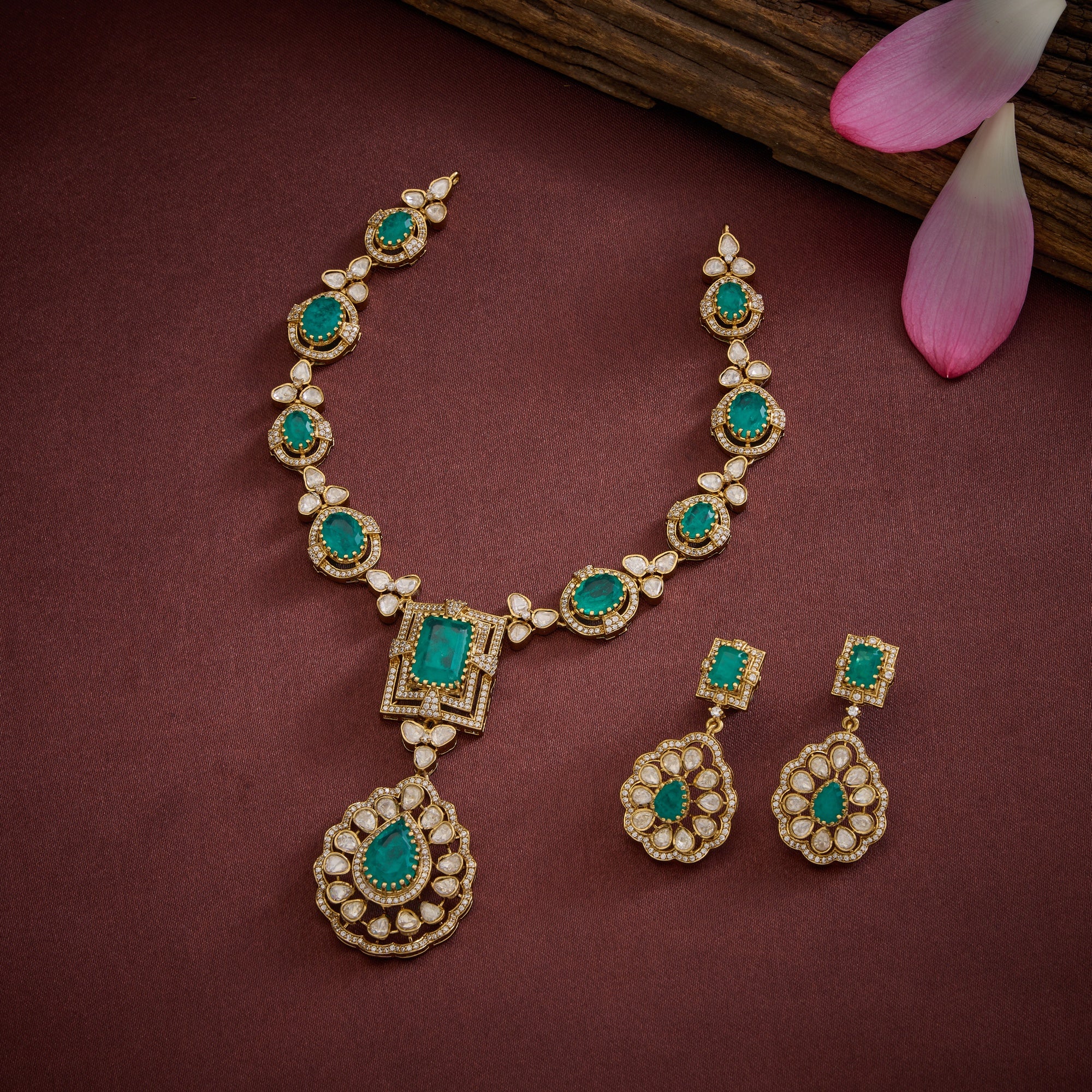 Elanpear Necklace Set