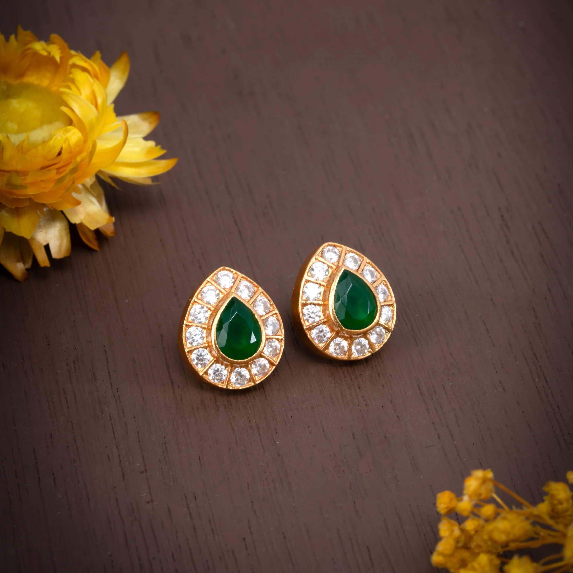 Floraverd Stone Stud - Image 2