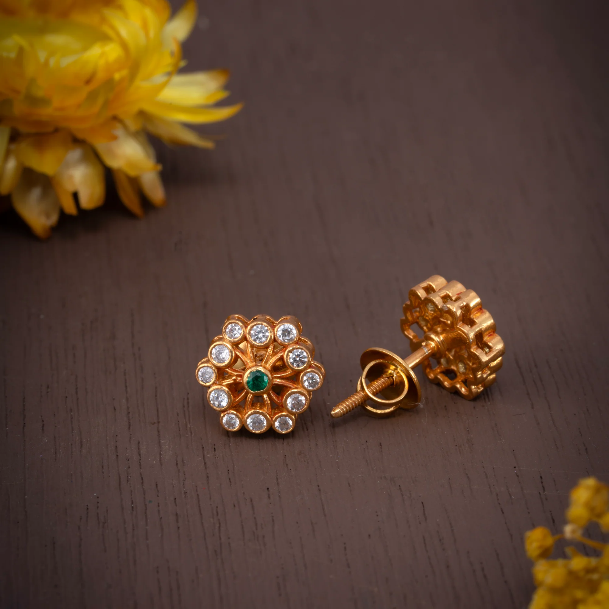 Glimflora Stud Earrings - Image 3