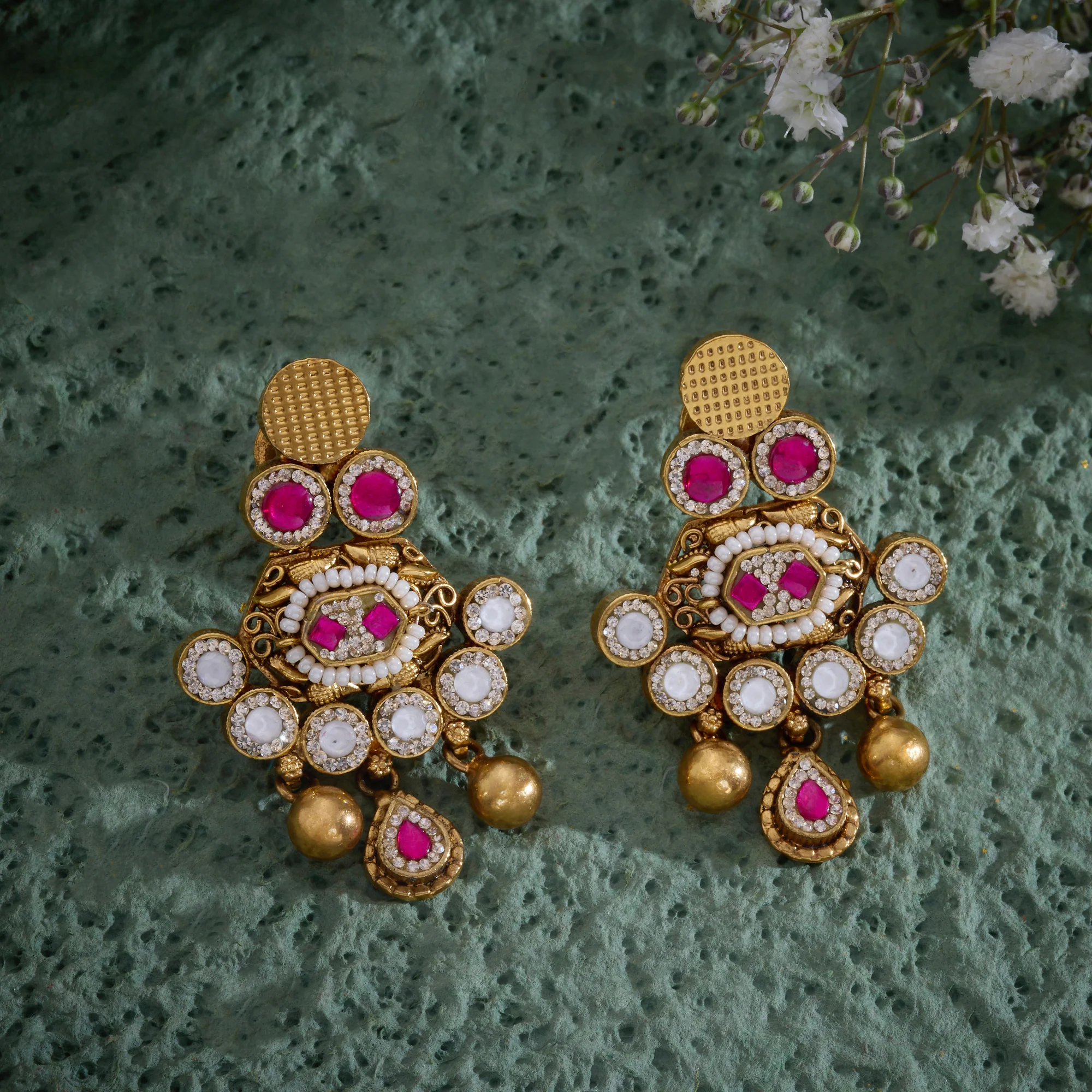 Hexa-Flora Antique Necklace Set - Image 3