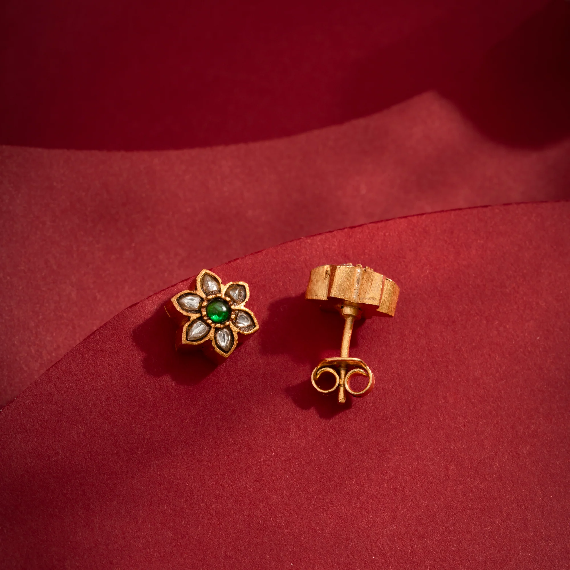 Roshanara Kundan Studs - Image 3