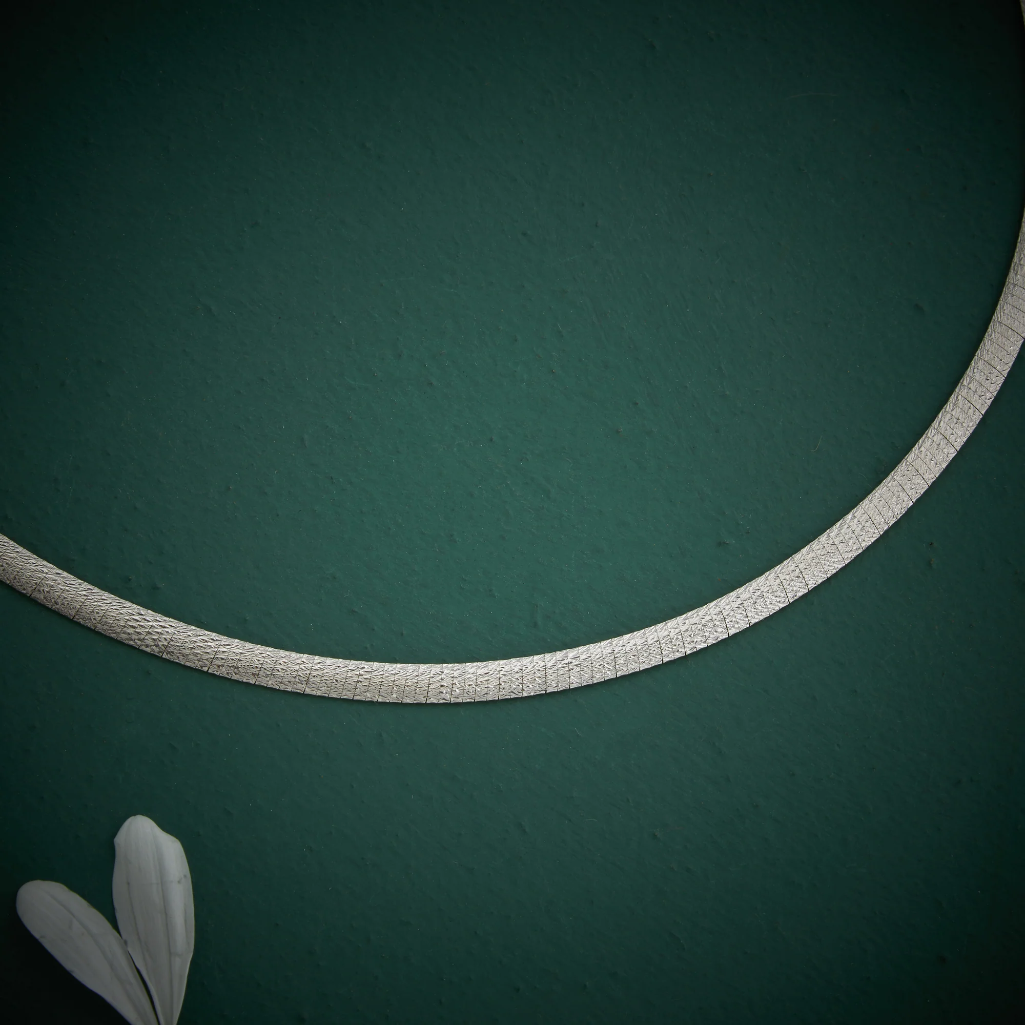 Omega Grace Flip Necklace - Image 4