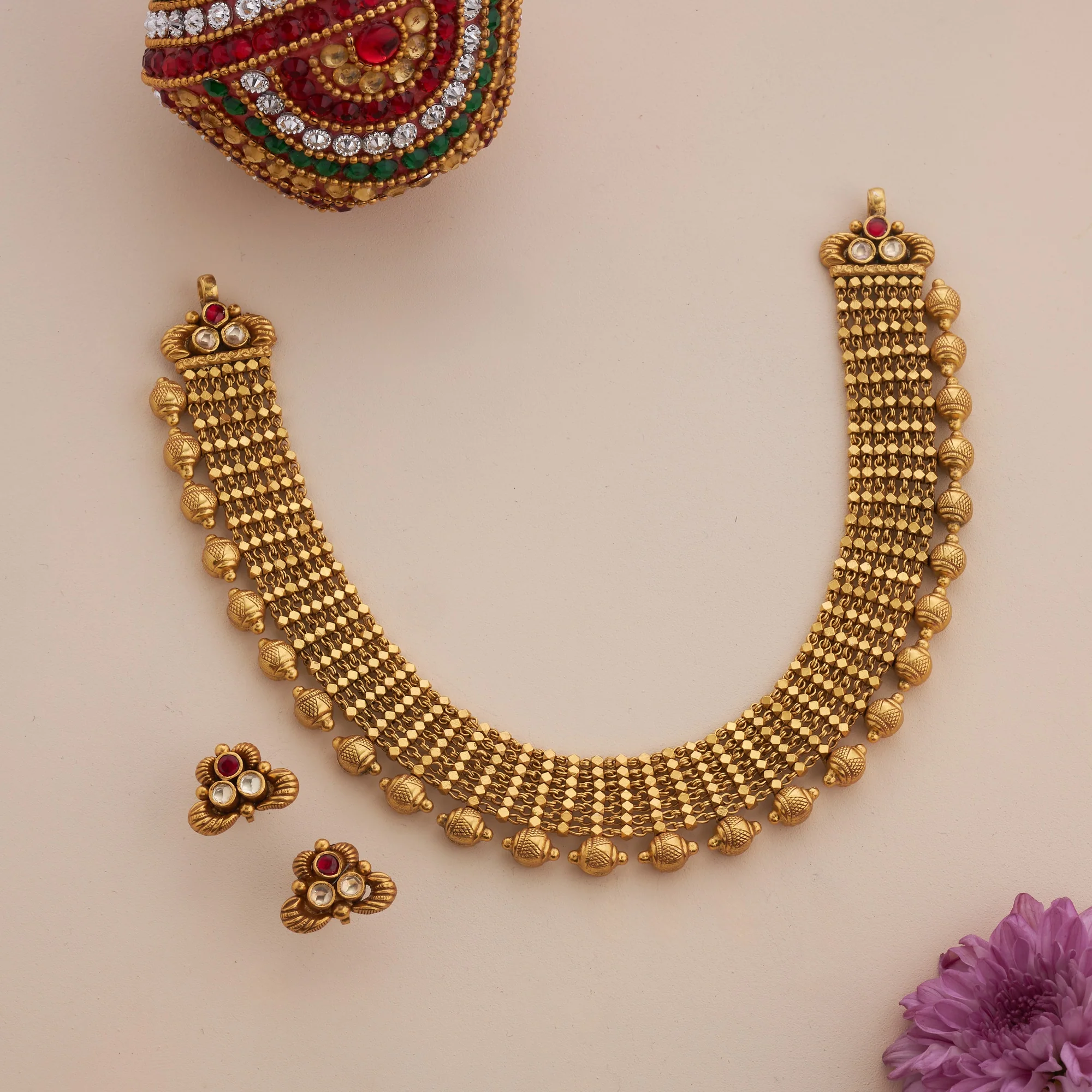 Veda Vibhuti Necklace Set