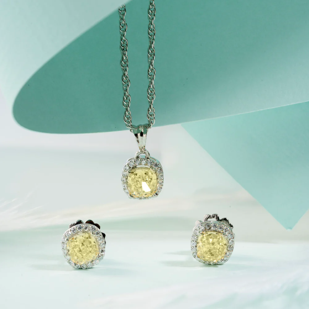 Solcushion Pendant Set