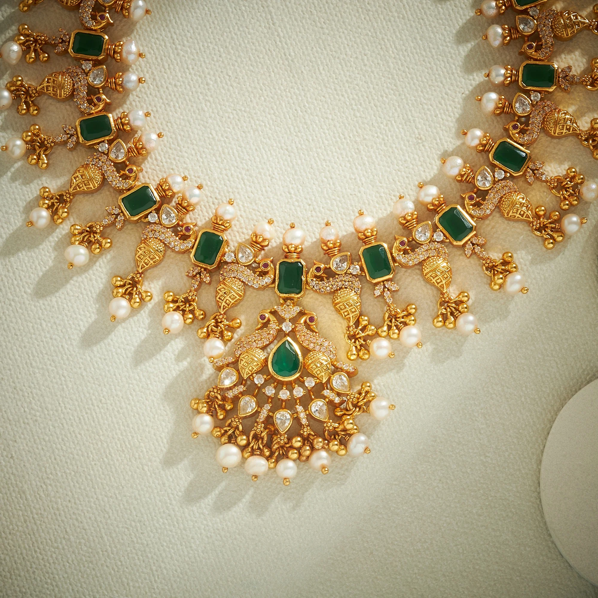 Shilvara Stone Necklace - Image 2
