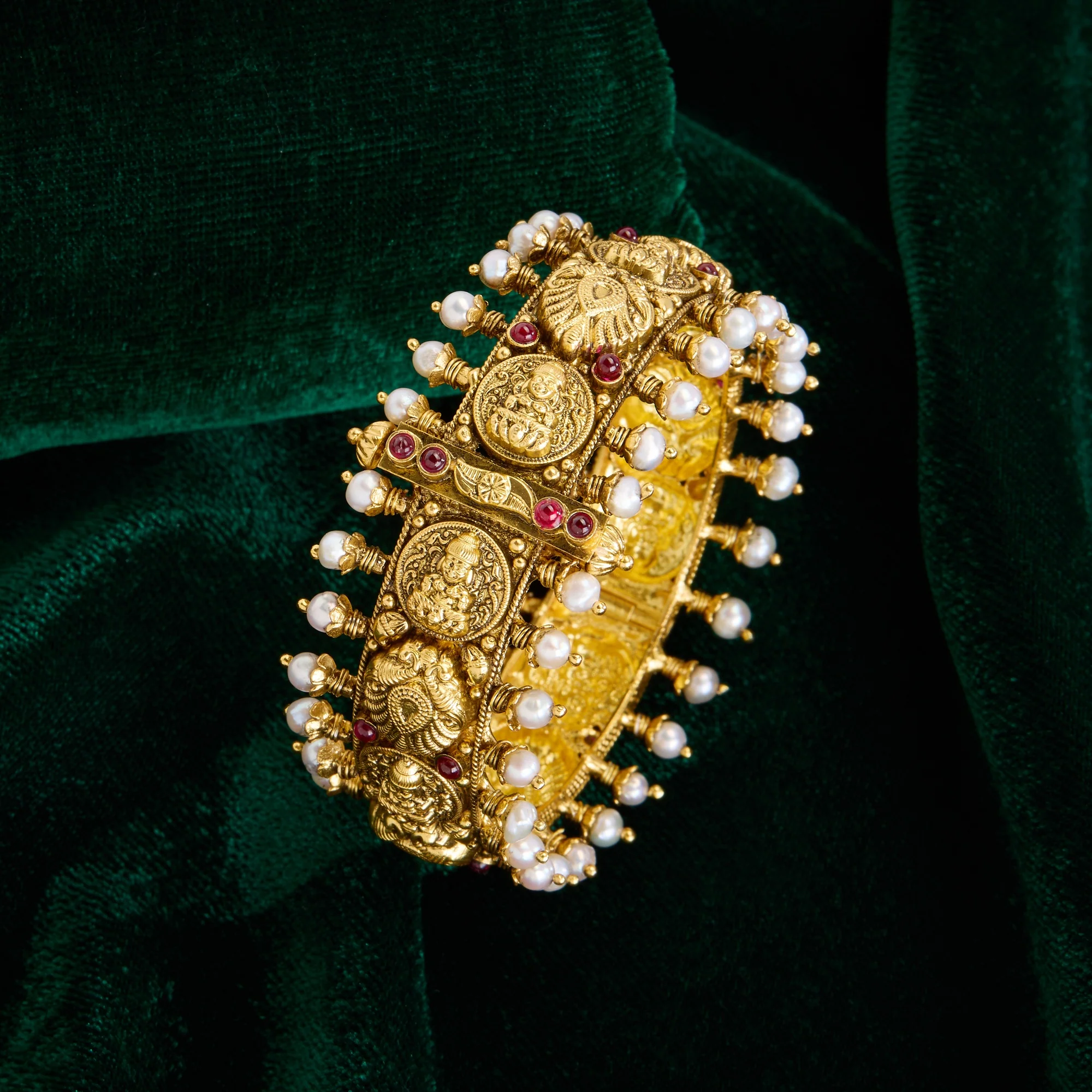 Svarnika Temple Bangles - Image 3