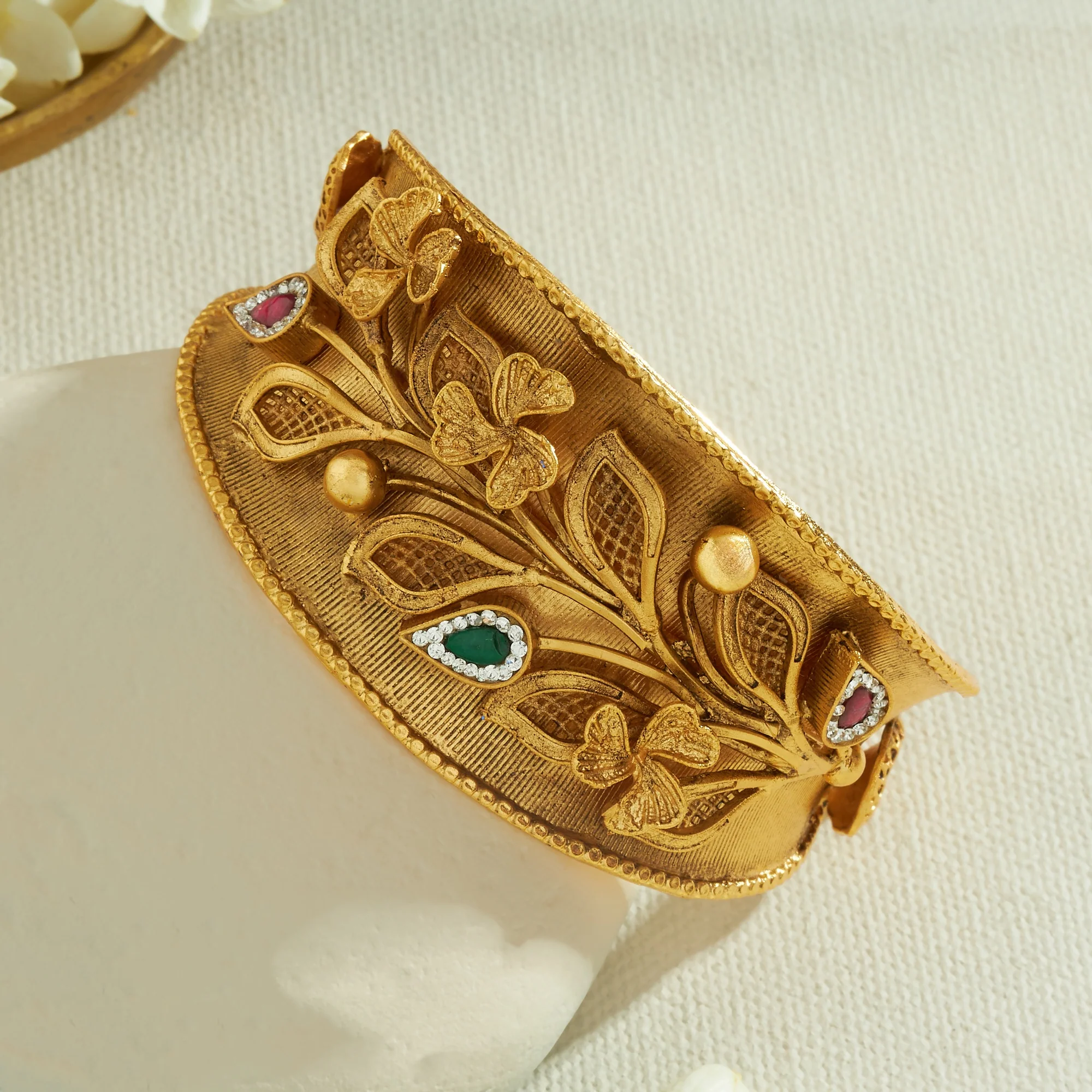 Tanirika Antique Kada - Image 3