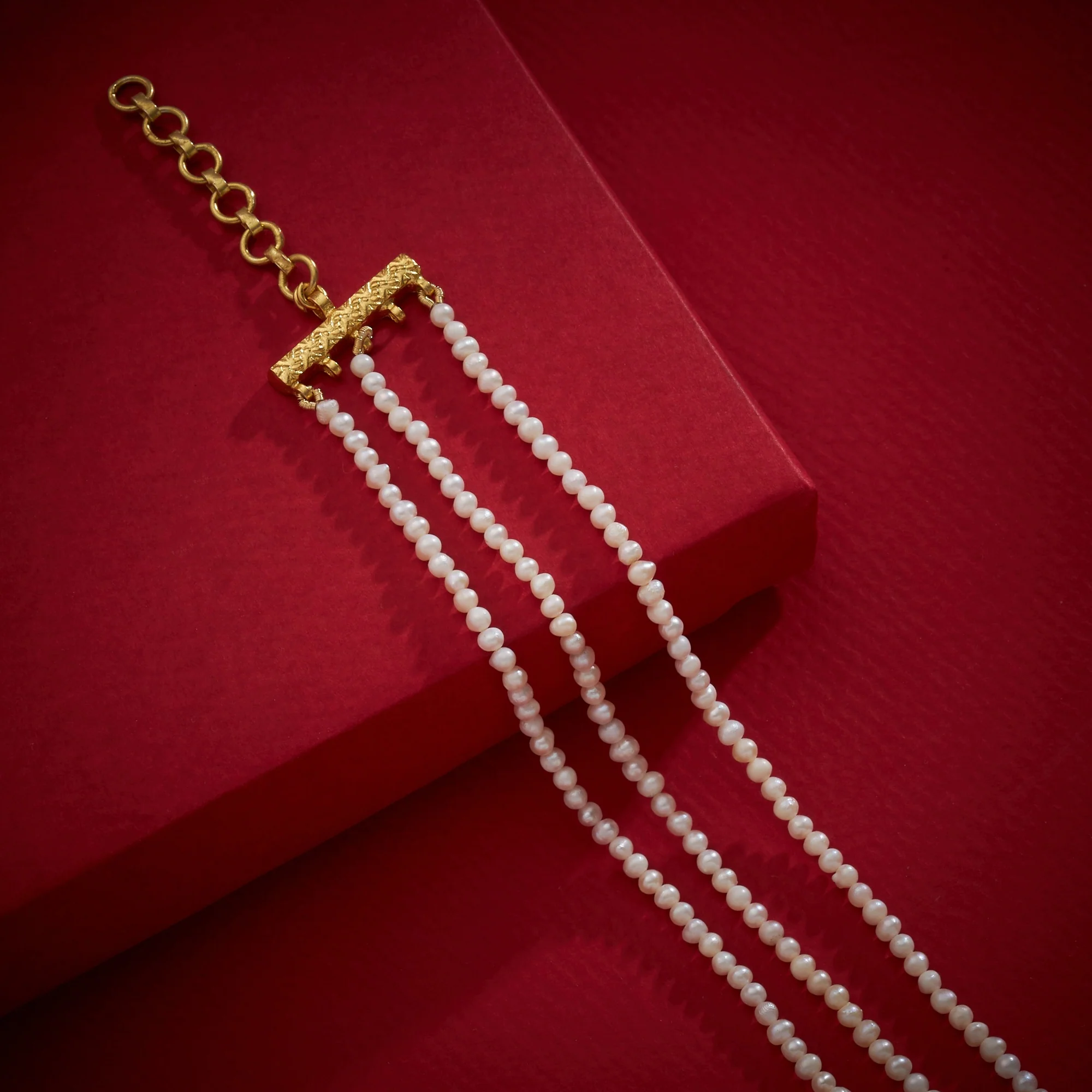 Triluna Pearl Polki Necklace - Image 3