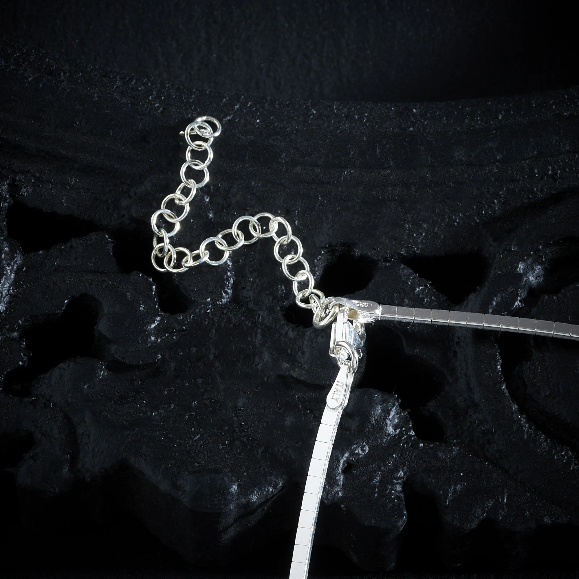 Twin Glow Necklace - Image 5